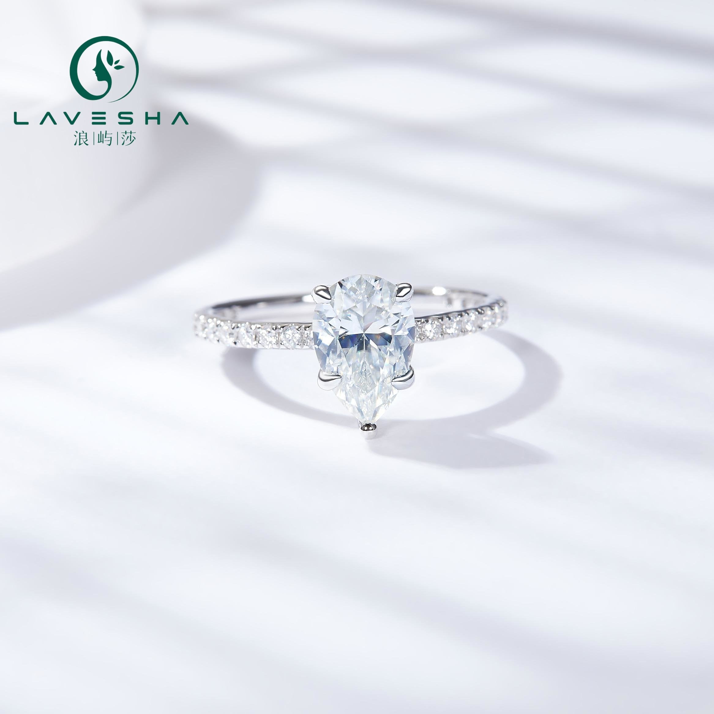 No.40 LAVESHA R3-0032 1.7 CTW Signature Pear 6A Moissanite  18K S925 Ring  4 Prong with Side Stones Accent 719